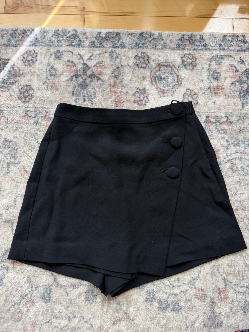 Babaton skort